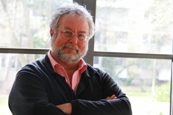 Dr._Paul_Levine Dr._Paul_Levine