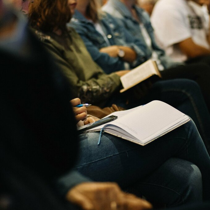 Auftakttreffen des Verbundprojektes „Digitale Lehre Hub Niedersachsen“ Konferenz-sincerely-media-unsplash