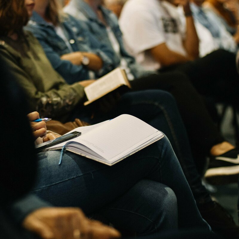 Konferenz-sincerely-media-unsplash Konferenz-sincerely-media-unsplash