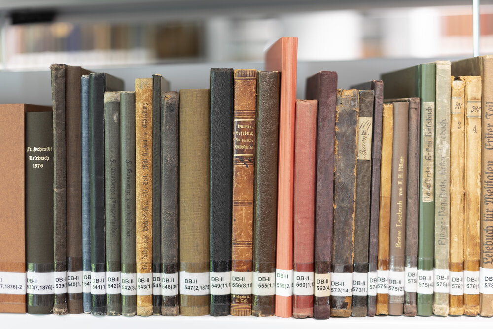 GEI-Bibliothek_historische_Buecher GEI-Bibliothek_historische_Buecher